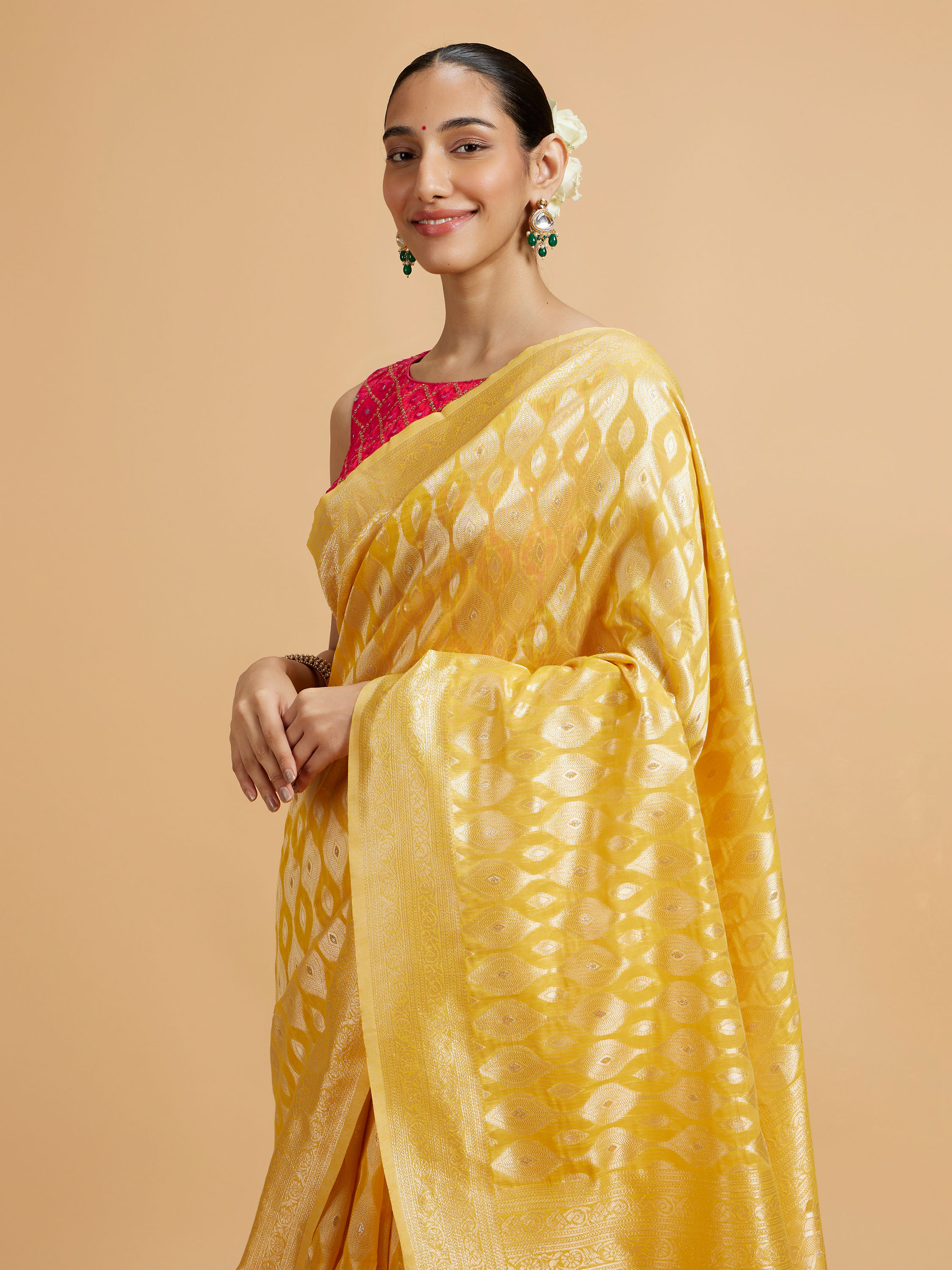 Mohey Women Golden Yellow Elegance Saree