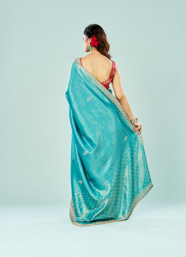 Mohey Women Regal Rama Green Saree