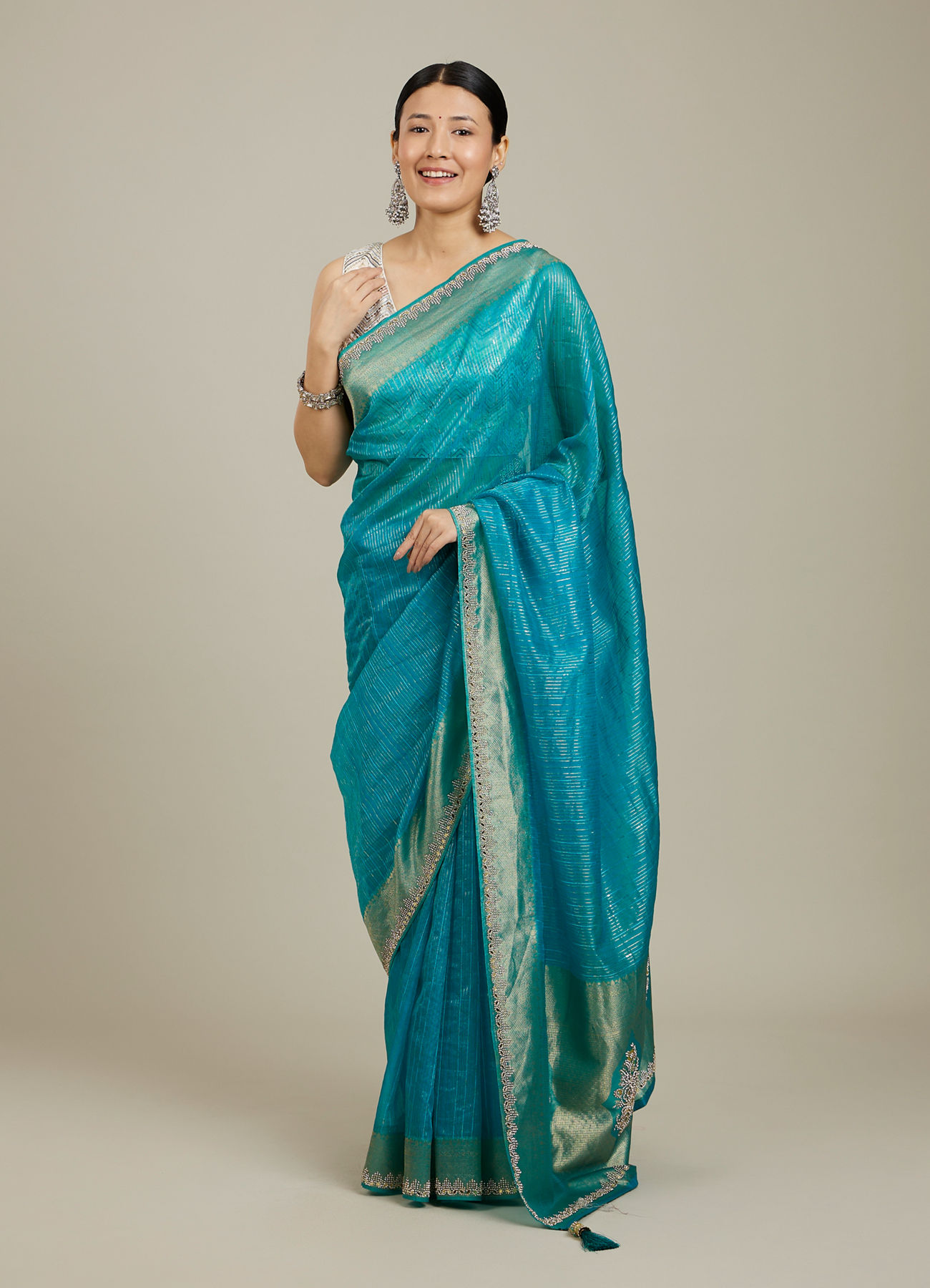 Mohey Women Blue Elegance Saree