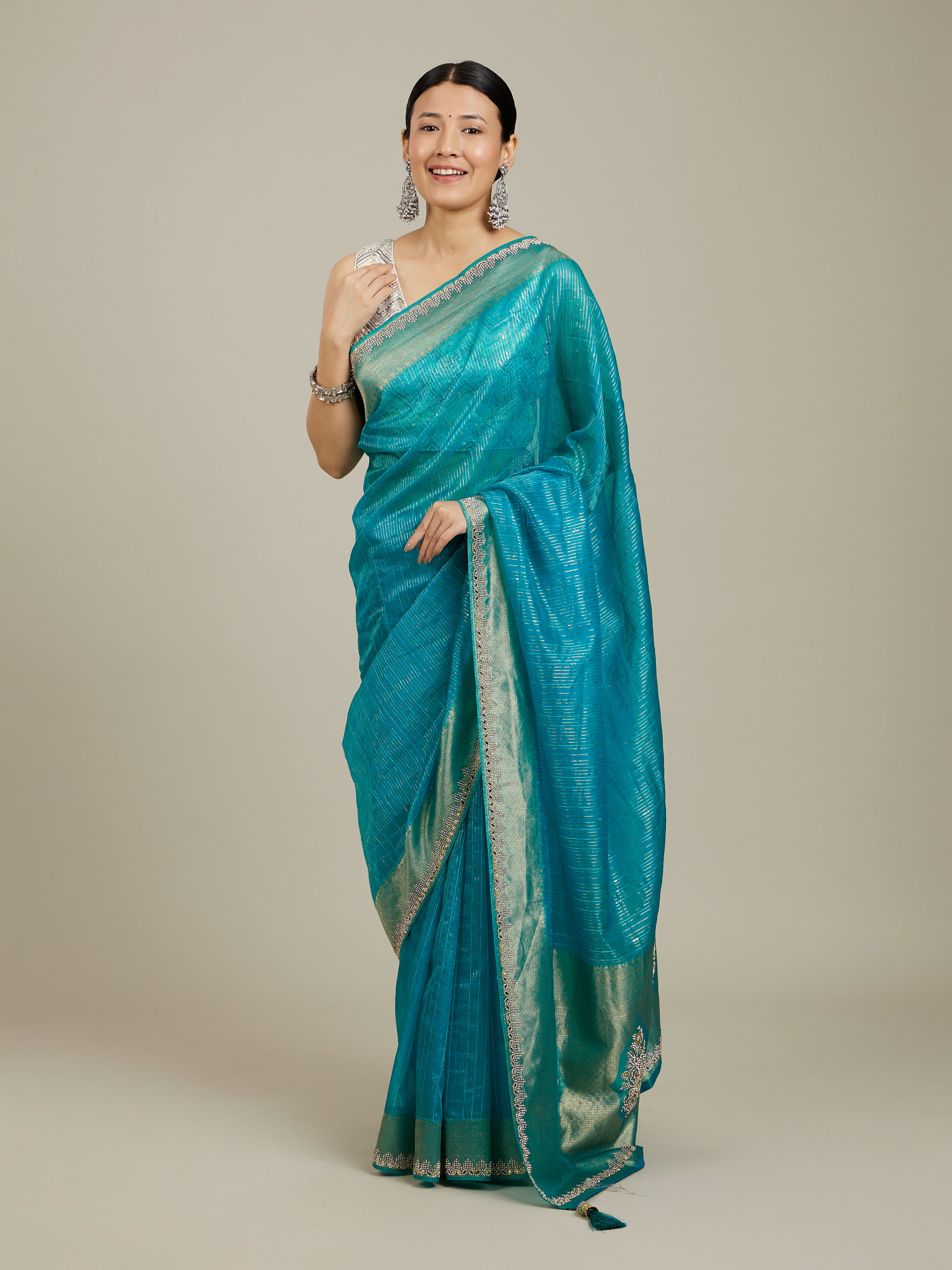 Mohey Women Blue Elegance Saree