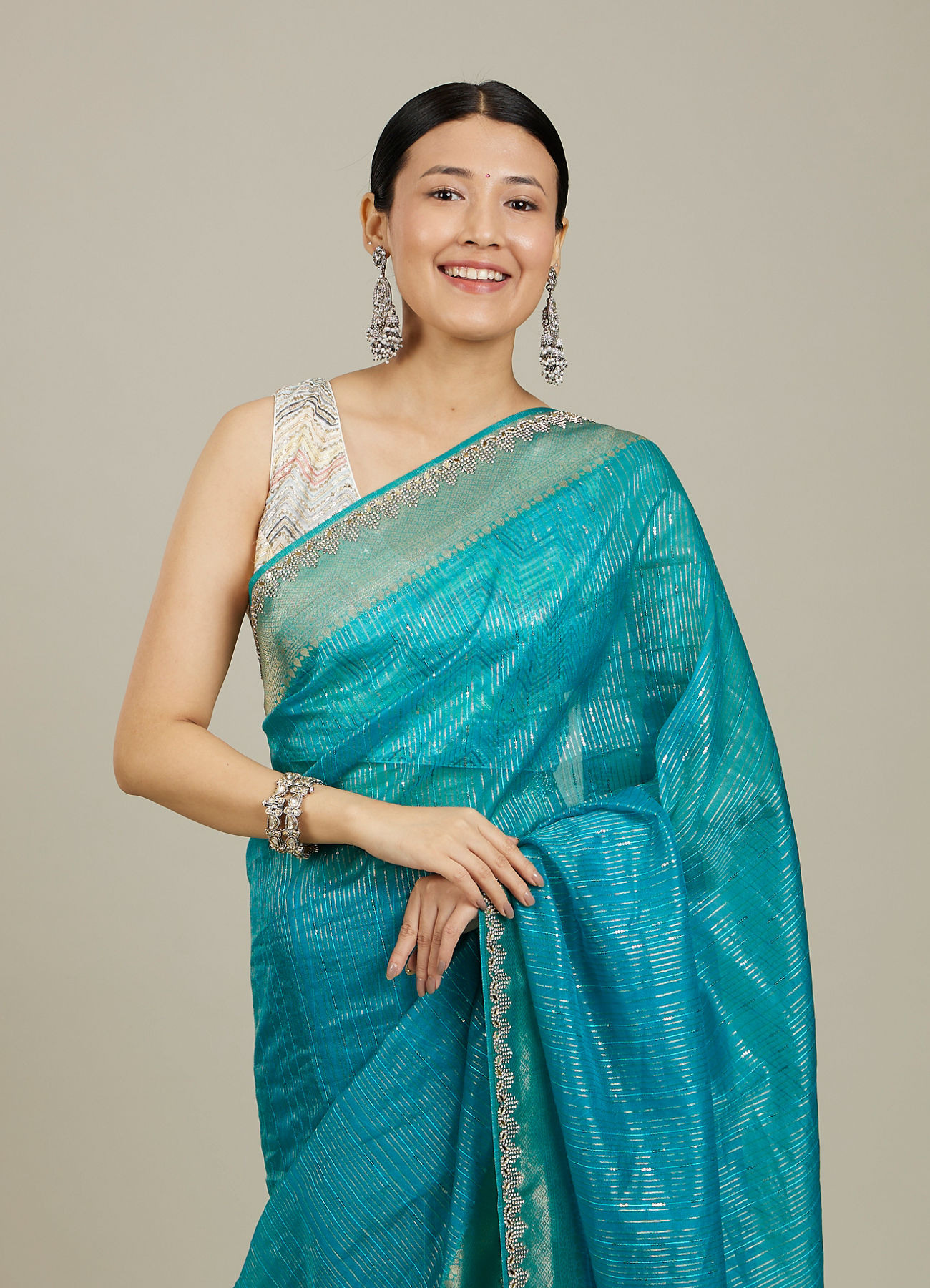Mohey Women Blue Elegance Saree