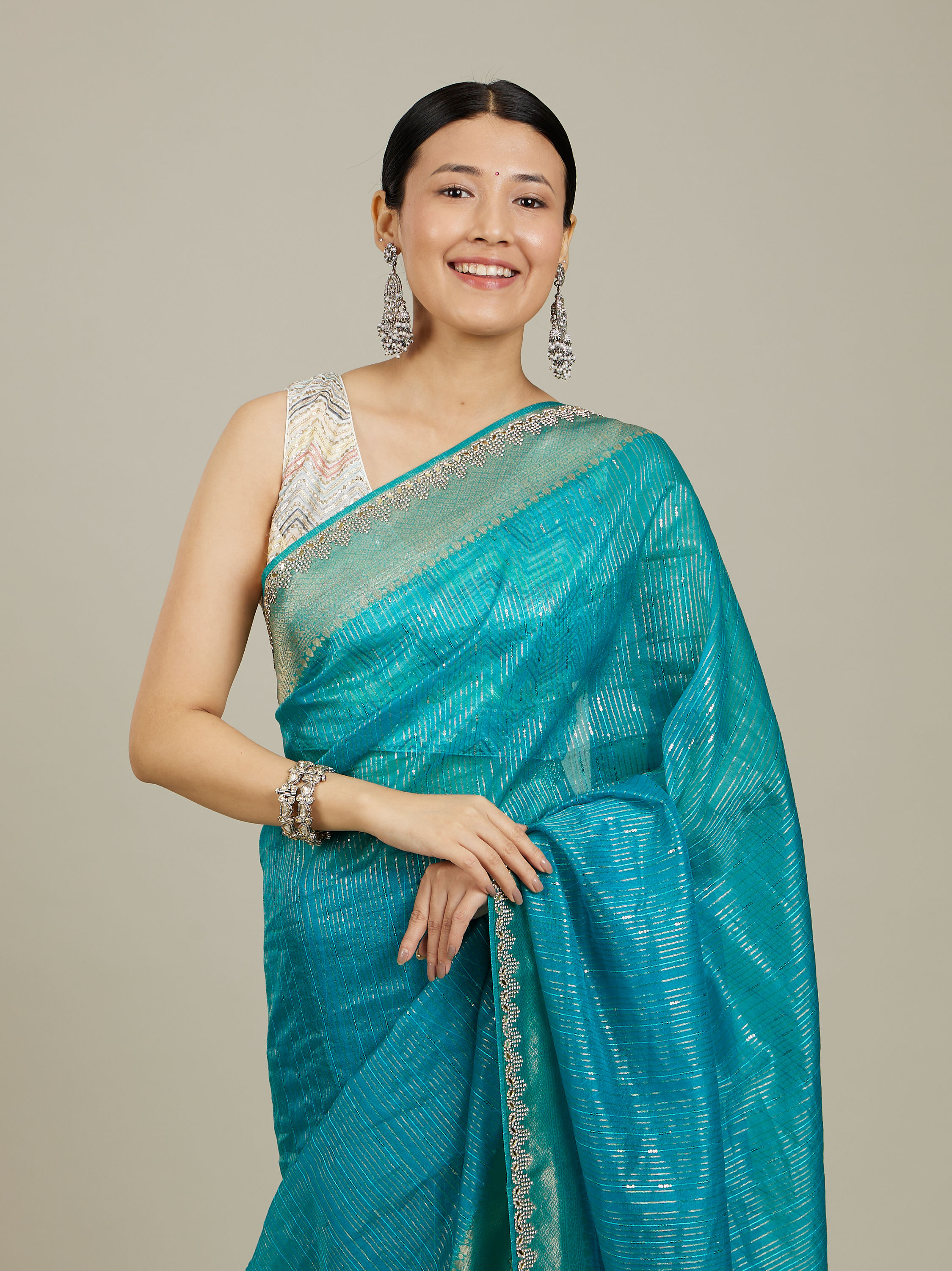 Mohey Women Blue Elegance Saree