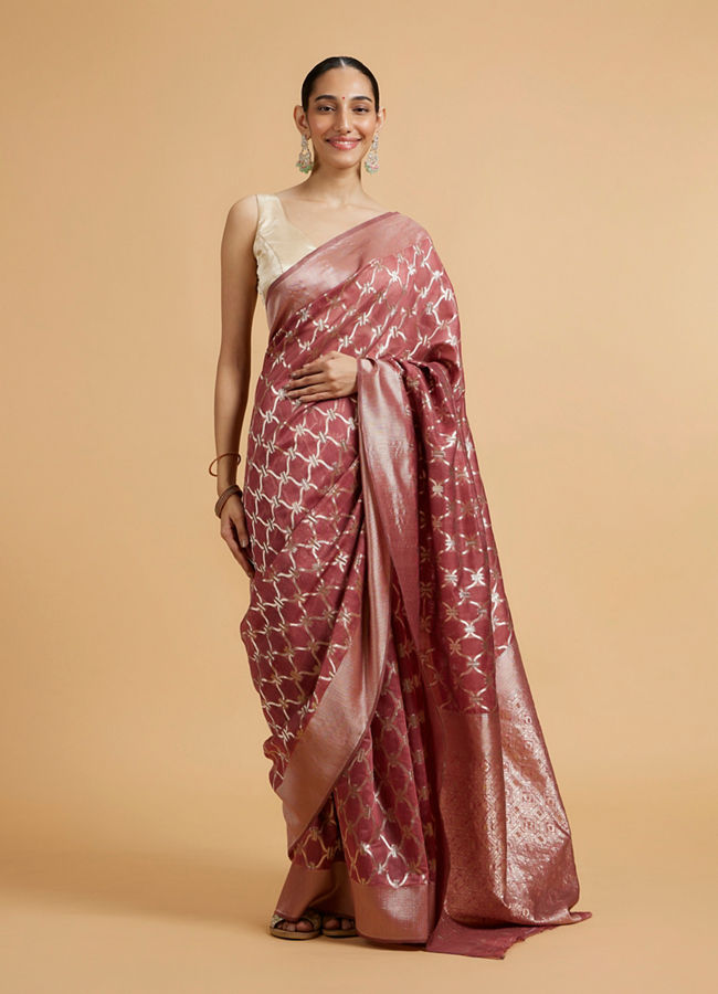 alt message - Mohey Women Dusty Pink Elegance Saree image number 0