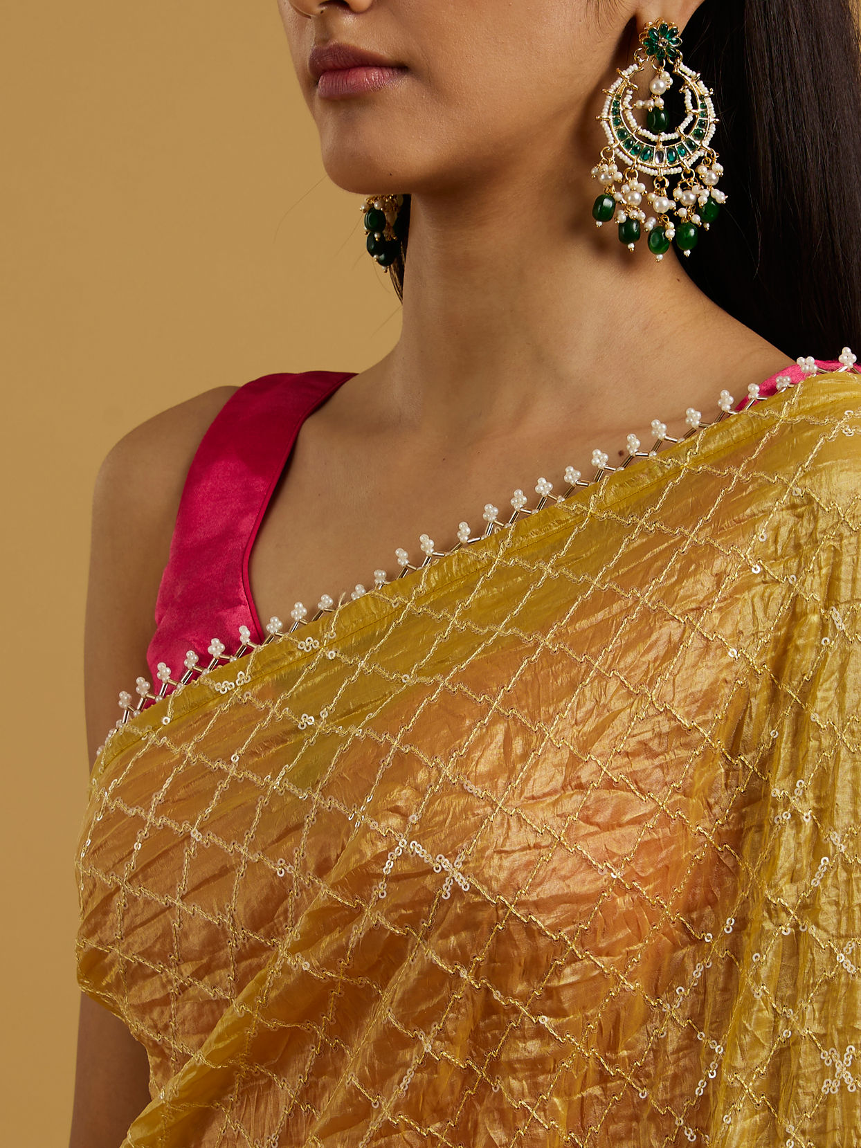 Mohey Women Glowing Sunshine Yellow Organza Saree image number 3