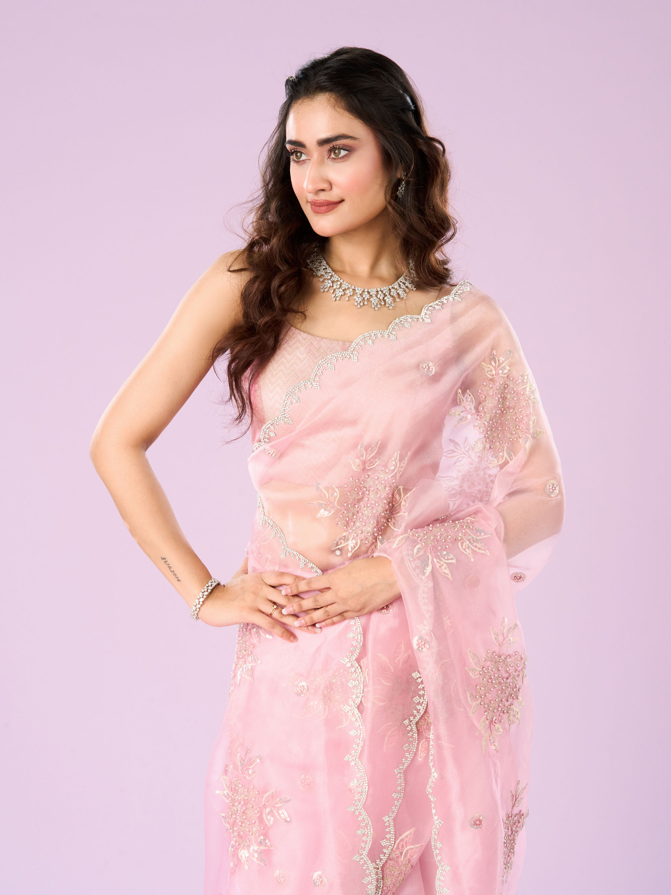 Mohey Women Effervescent Pink Organza Saree