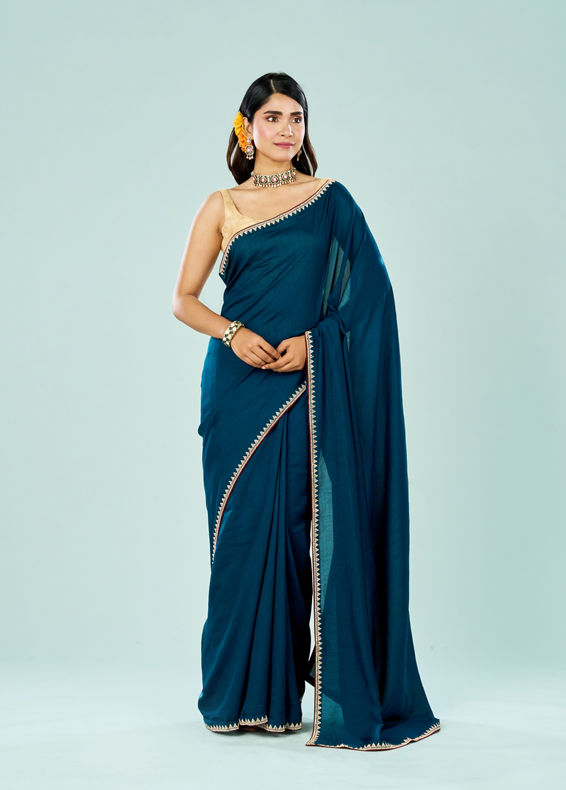 Mohey Women Elegant Blue Saree