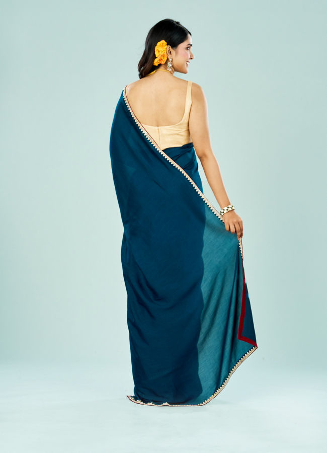 Mohey Women Elegant Blue Saree