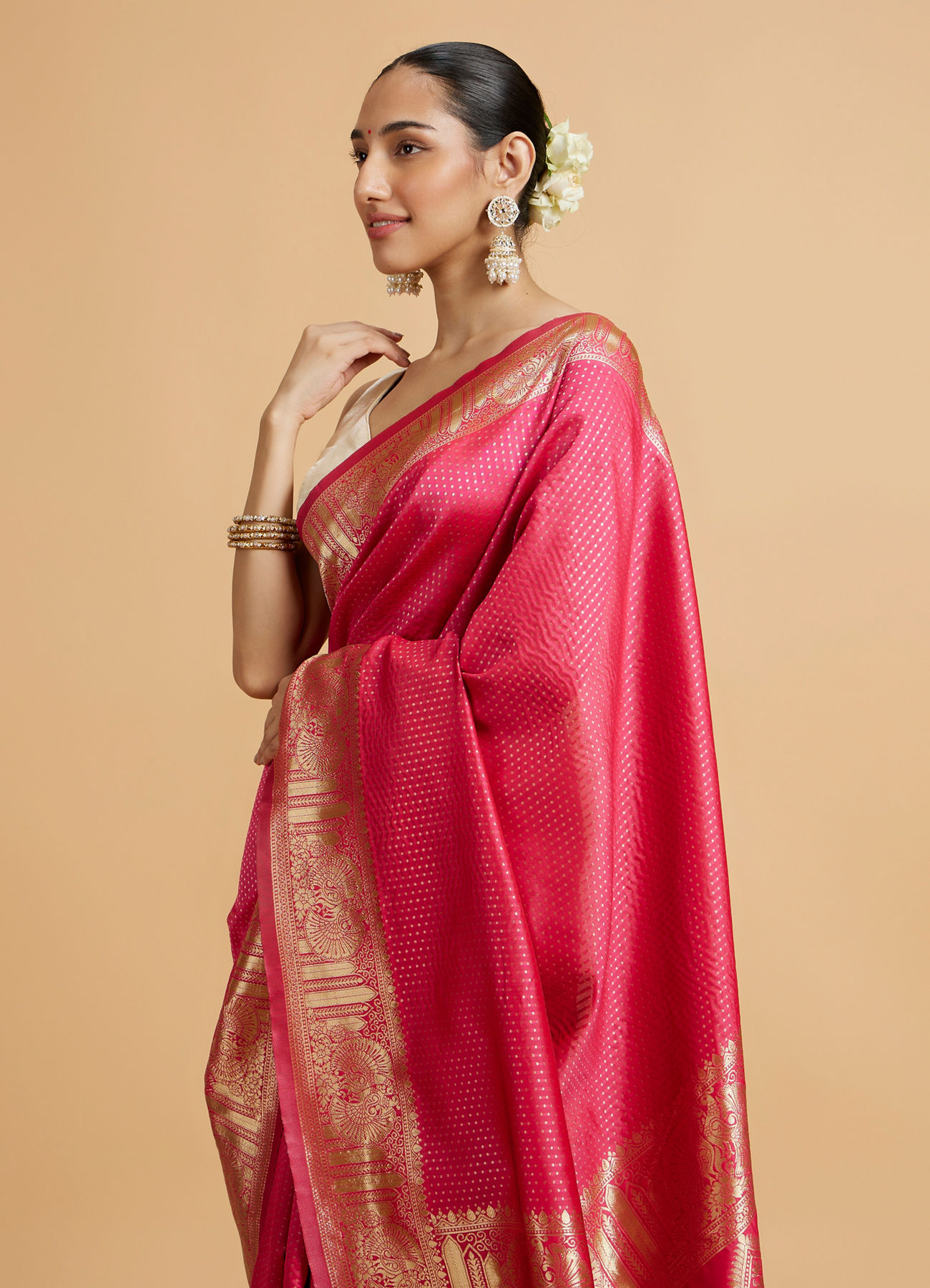 Mohey Women Rani Pink Dotted Patterned Saree with Peacock Zari Motifs on the Border