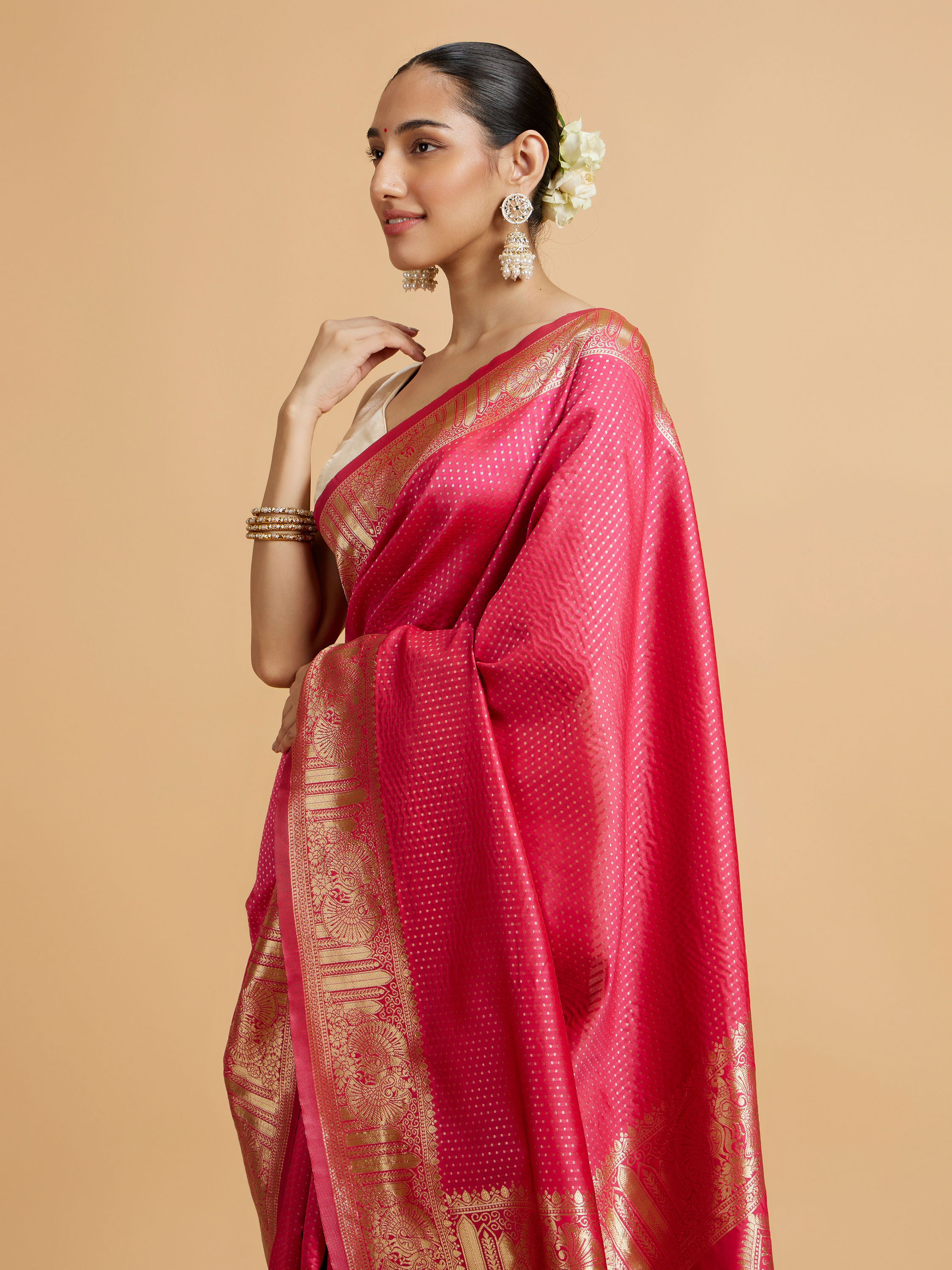 Mohey Women Rani Pink Dotted Patterned Saree with Peacock Zari Motifs on the Border