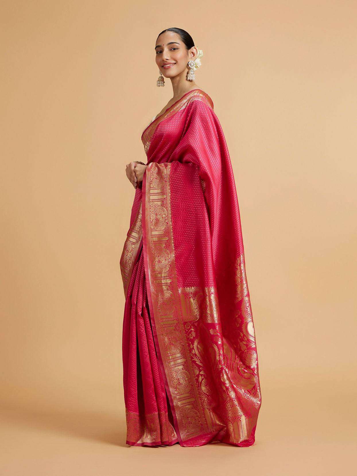 Mohey Women Rani Pink Dotted Patterned Saree with Peacock Zari Motifs on the Border