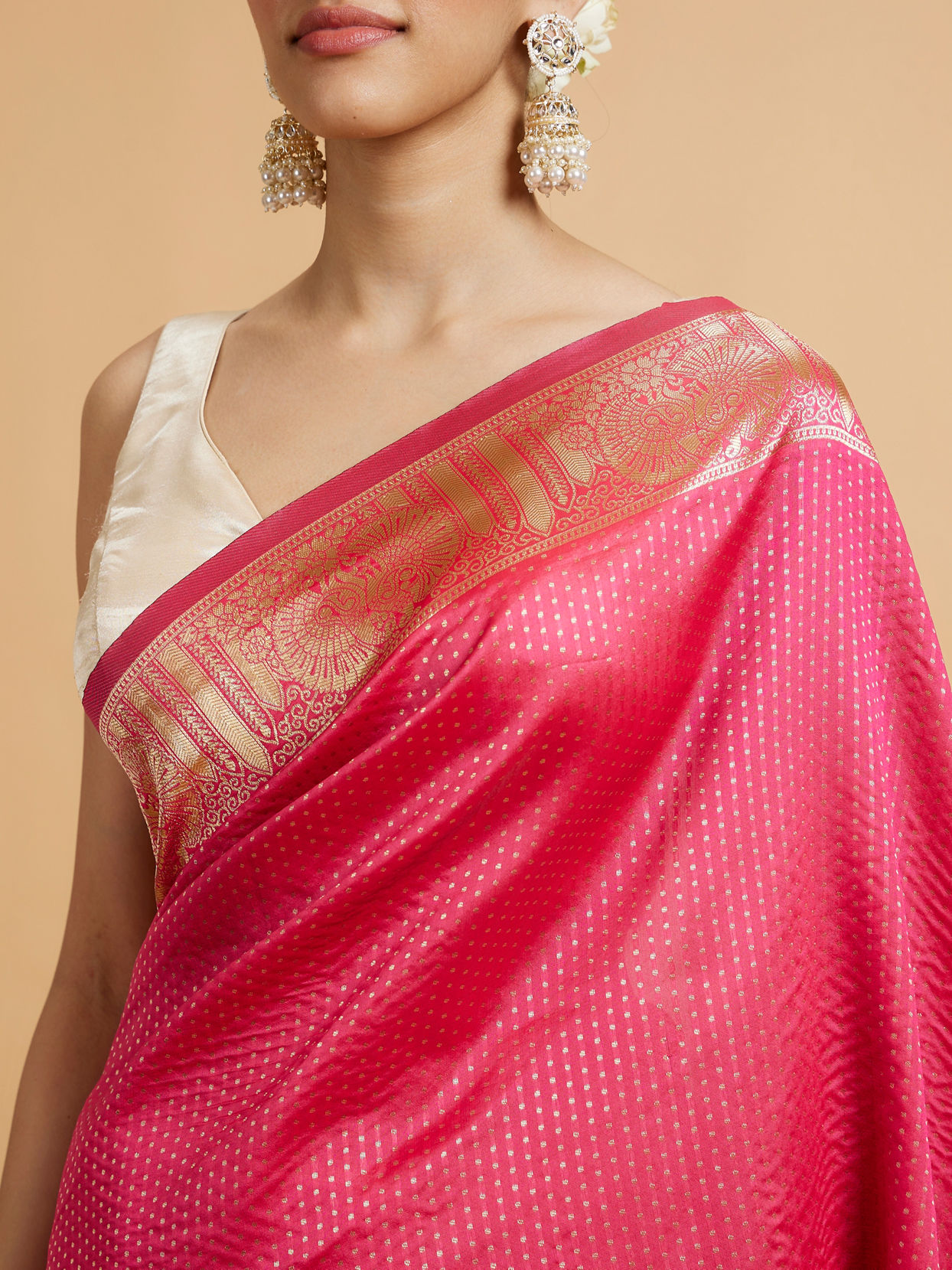 Mohey Women Rani Pink Dotted Patterned Saree with Peacock Zari Motifs on the Border