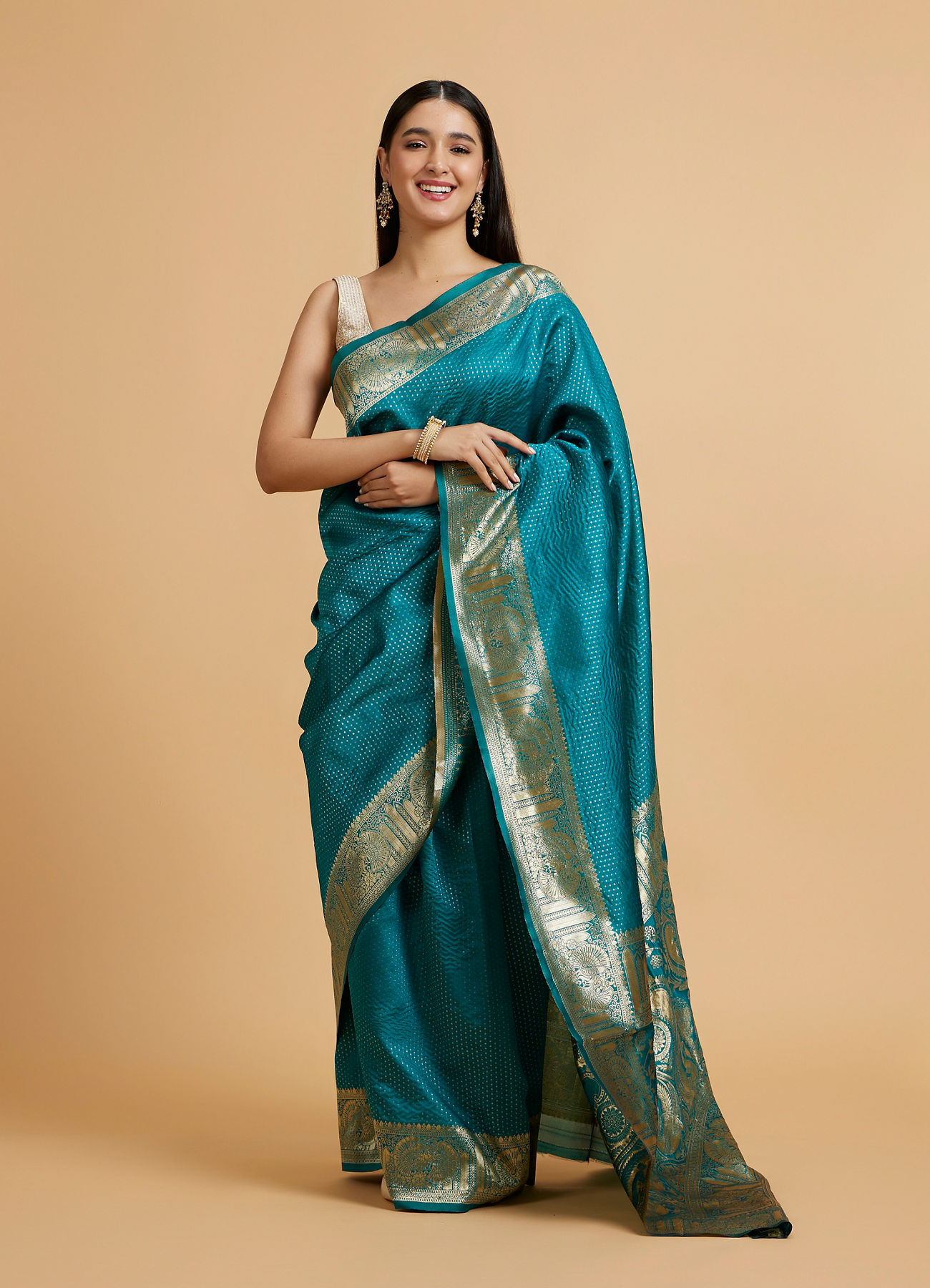 Mohey Women Rama Green Dotted Patterned Saree with Peacock Zari Motifs on the Border