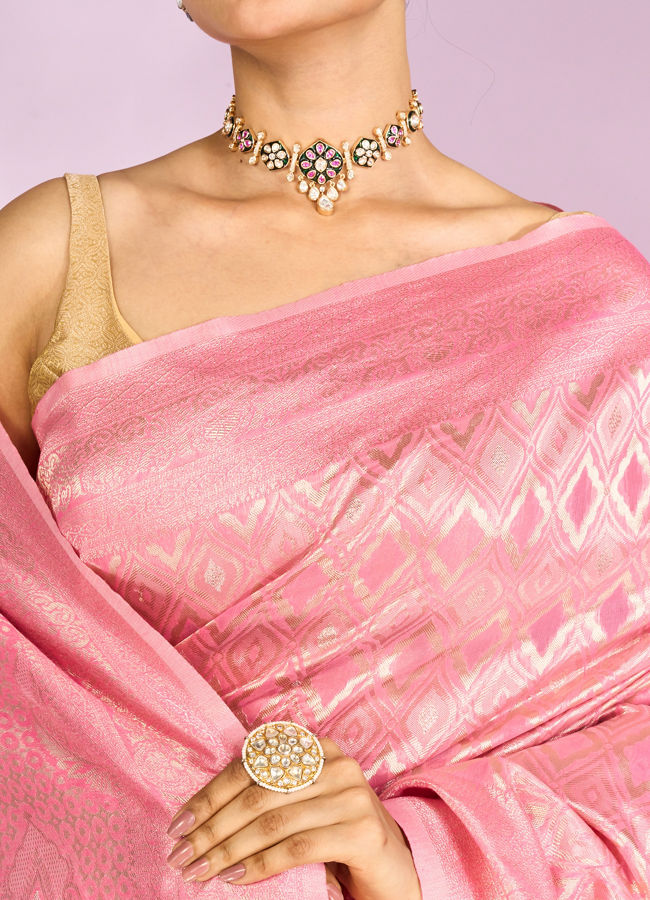 Mohey Women Elegant Pink Saree