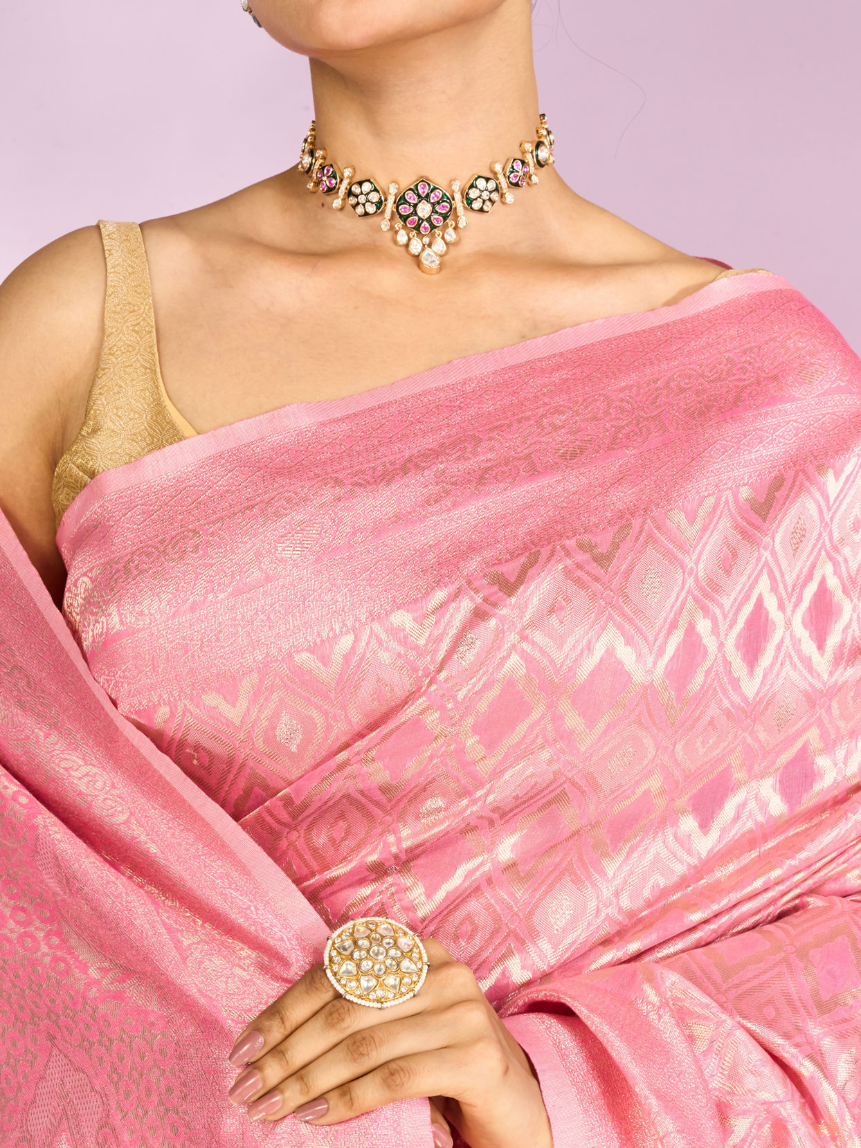 Mohey Women Elegant Pink Saree