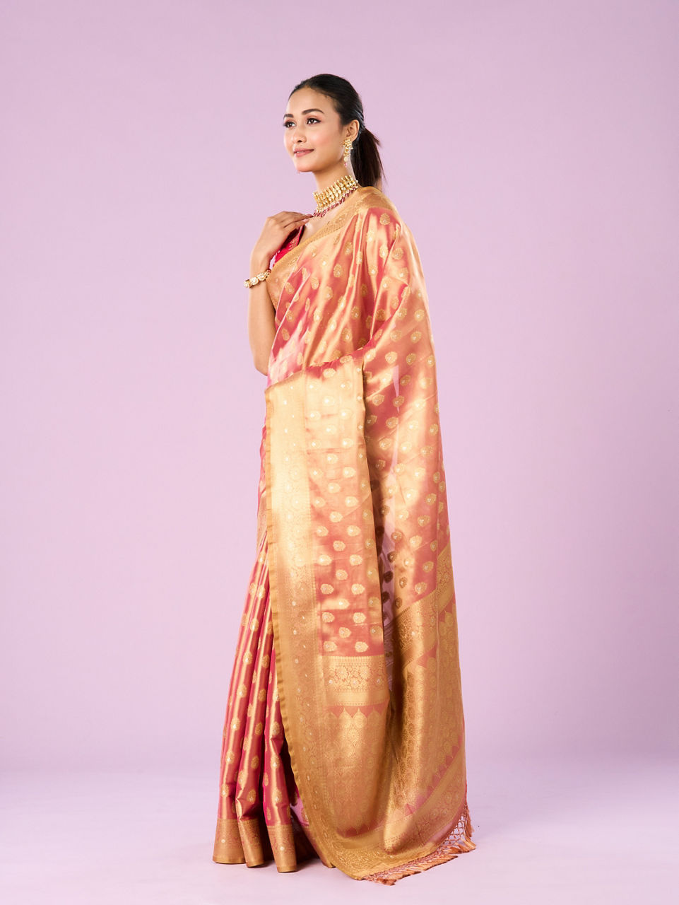 Mohey Women Ethereal Gajree Elegance Saree