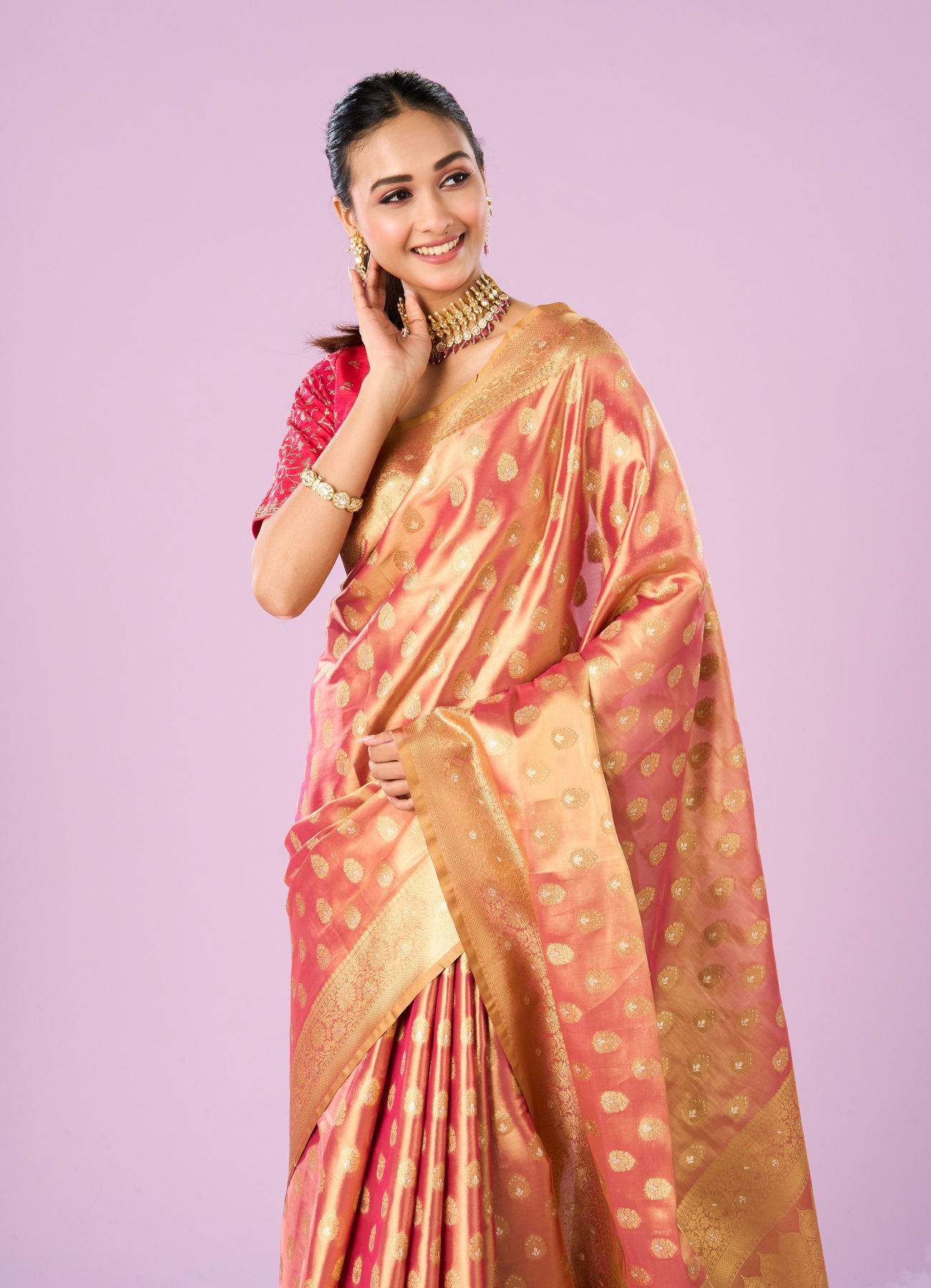 Mohey Women Ethereal Gajree Elegance Saree