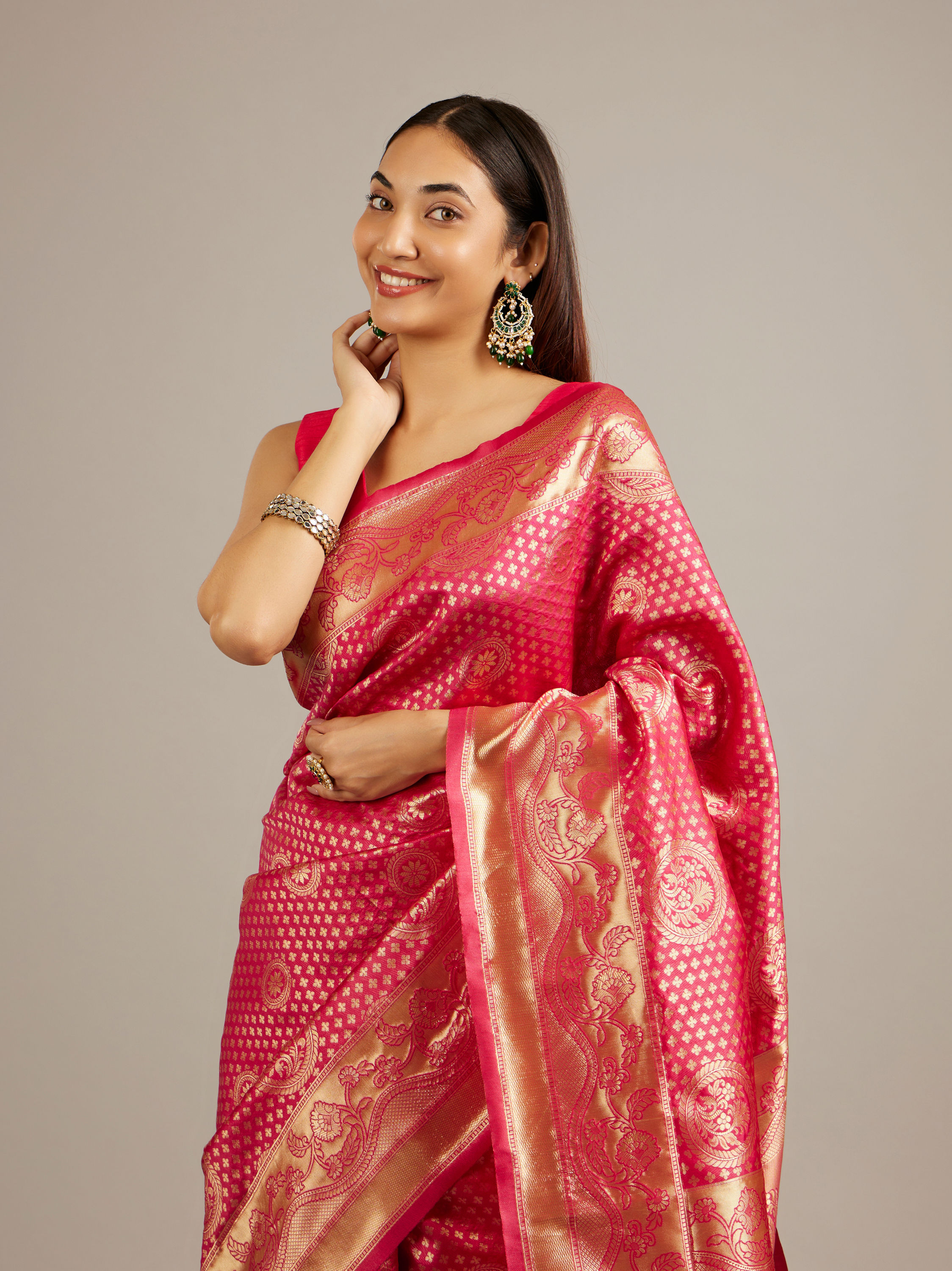 Mohey Women Rani Pink Floral Buta Patterned Saree with Intricate Bel Buti Borders