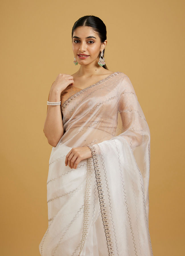 Mohey Women Ethereal White Elegance Saree image number 1