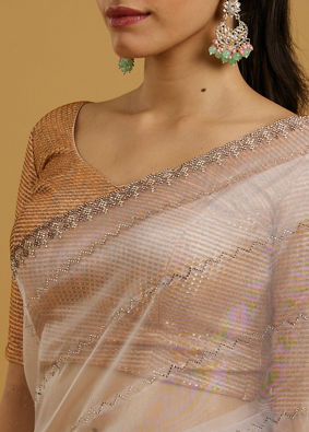 Mohey Women Ethereal White Elegance Saree image number 3