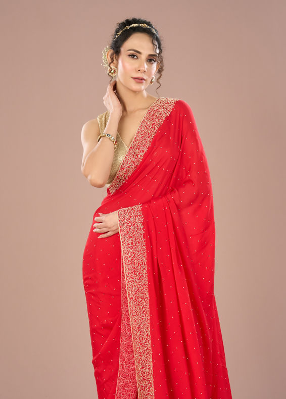Mohey Women Radiant Red Chinon Saree