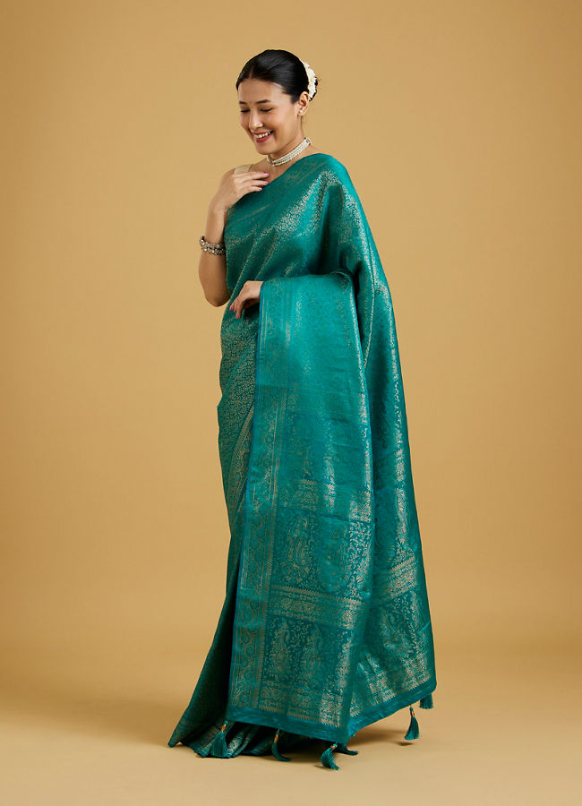 Mohey Women Majestic Rama Green Elegance Saree image number 2