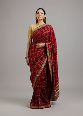 Mohey Women Maroon Enchantment Saree