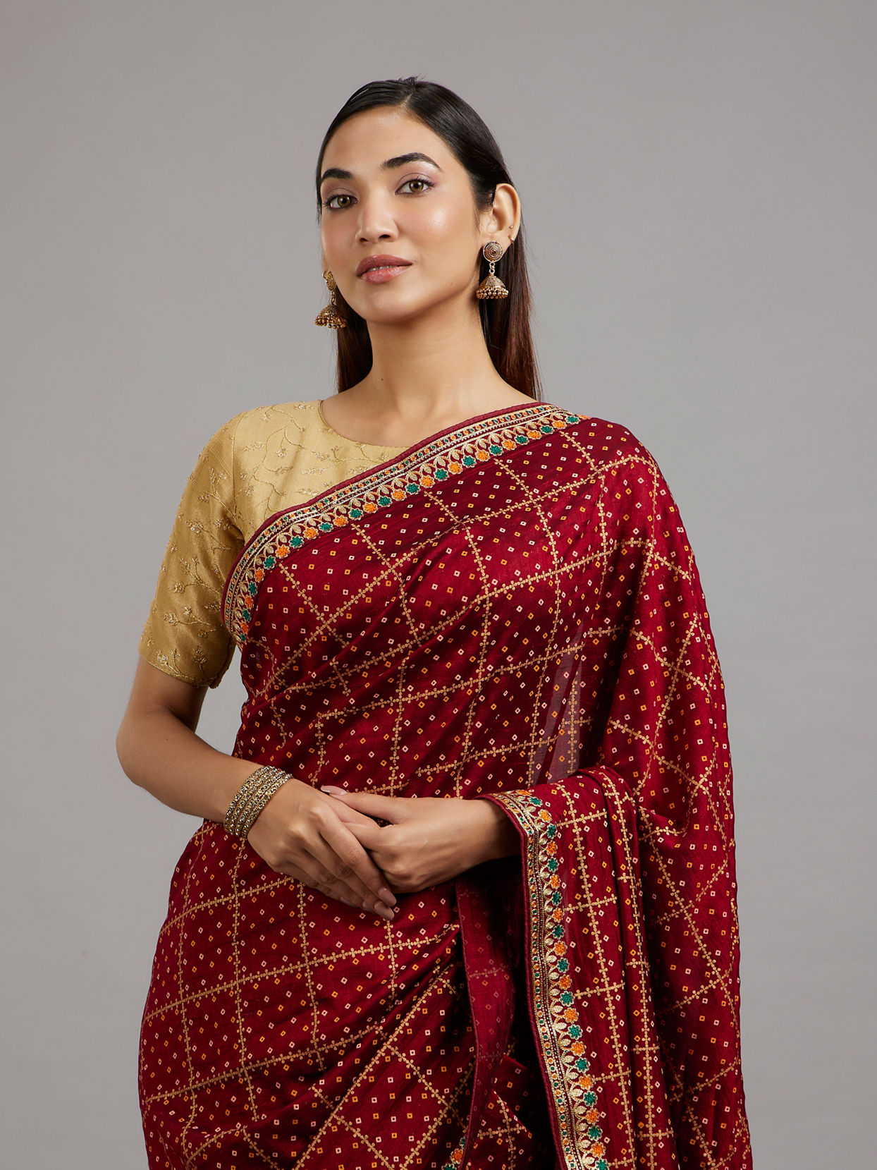Mohey Women Maroon Enchantment Saree