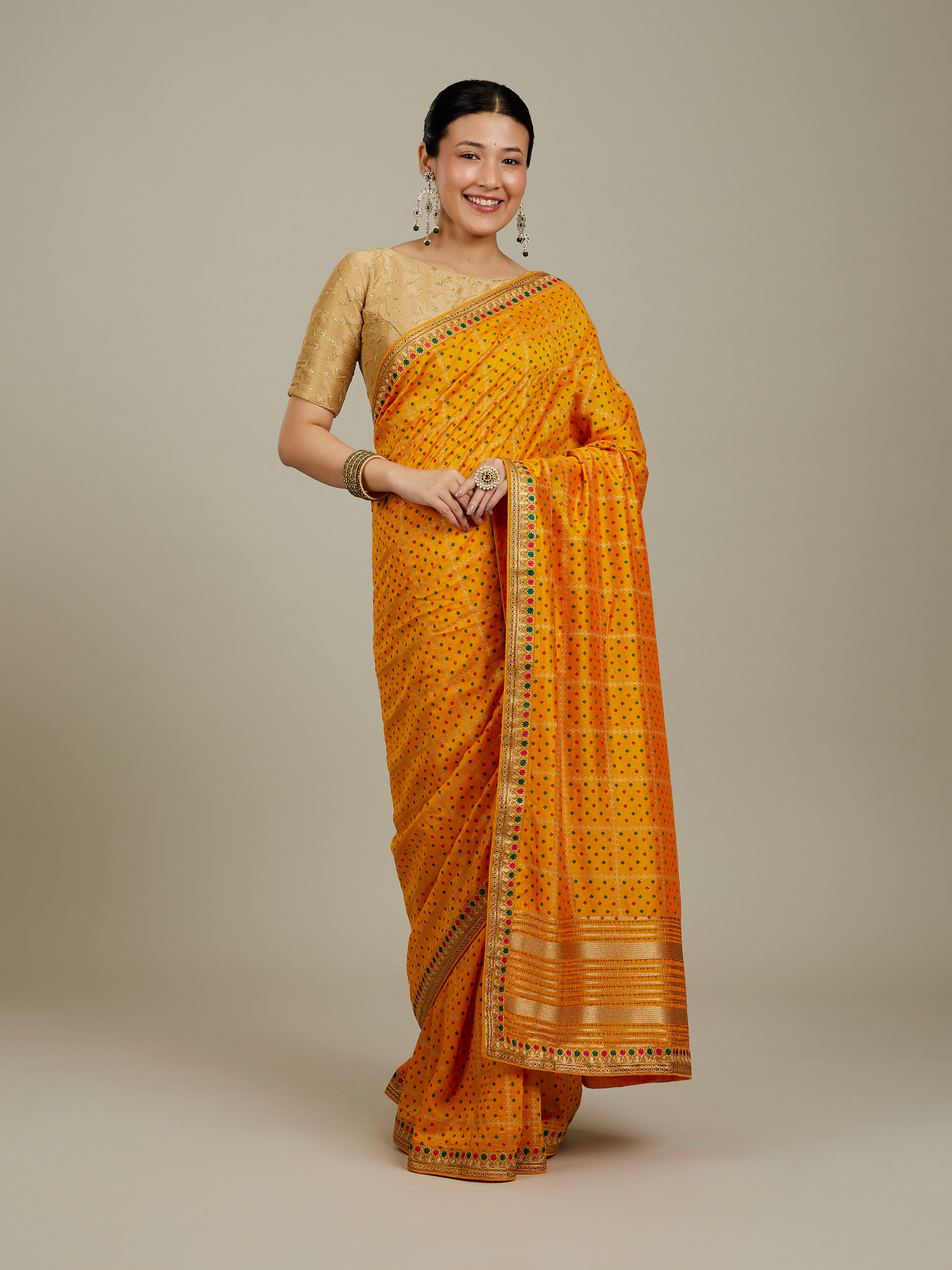 Mohey Women Mustard Yellow Linear Patterned Bandhani Saree with Rhinestone Work