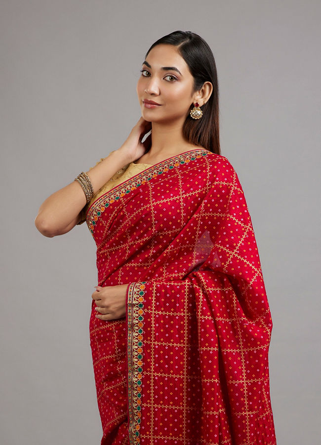 Mohey Women Elegance Personified Pink Saree