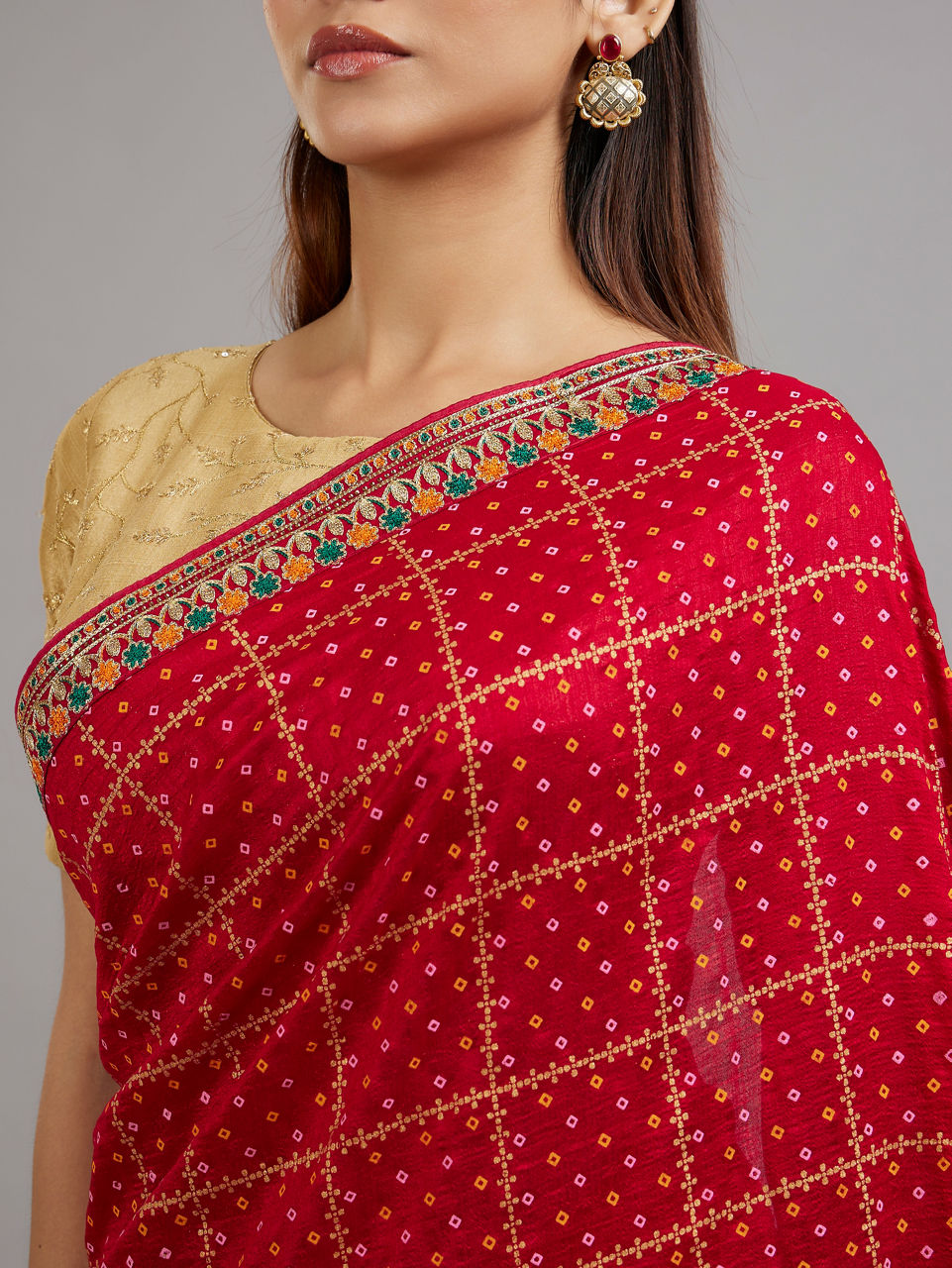 Mohey Women Elegance Personified Pink Saree