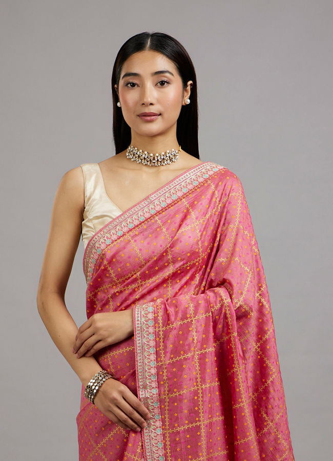 Mohey Women Pastel Pink Radiance Saree