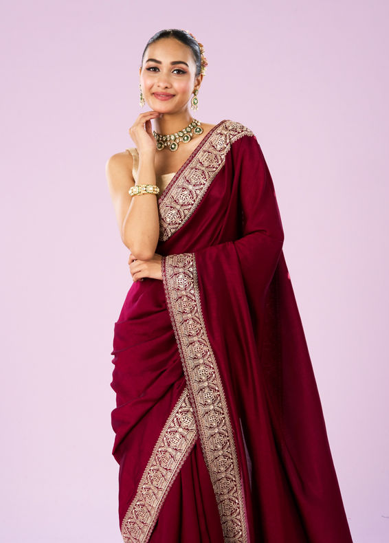Mohey Women Maroon Majesty Women Saree