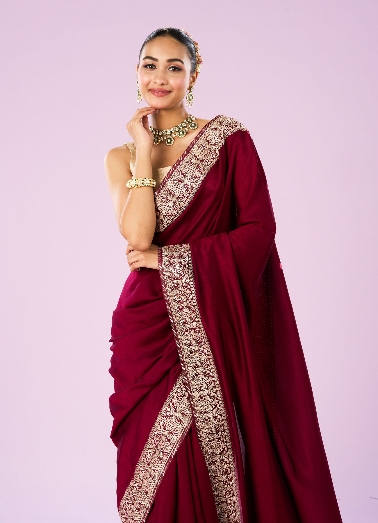 Mohey Women Maroon Majesty Women Saree