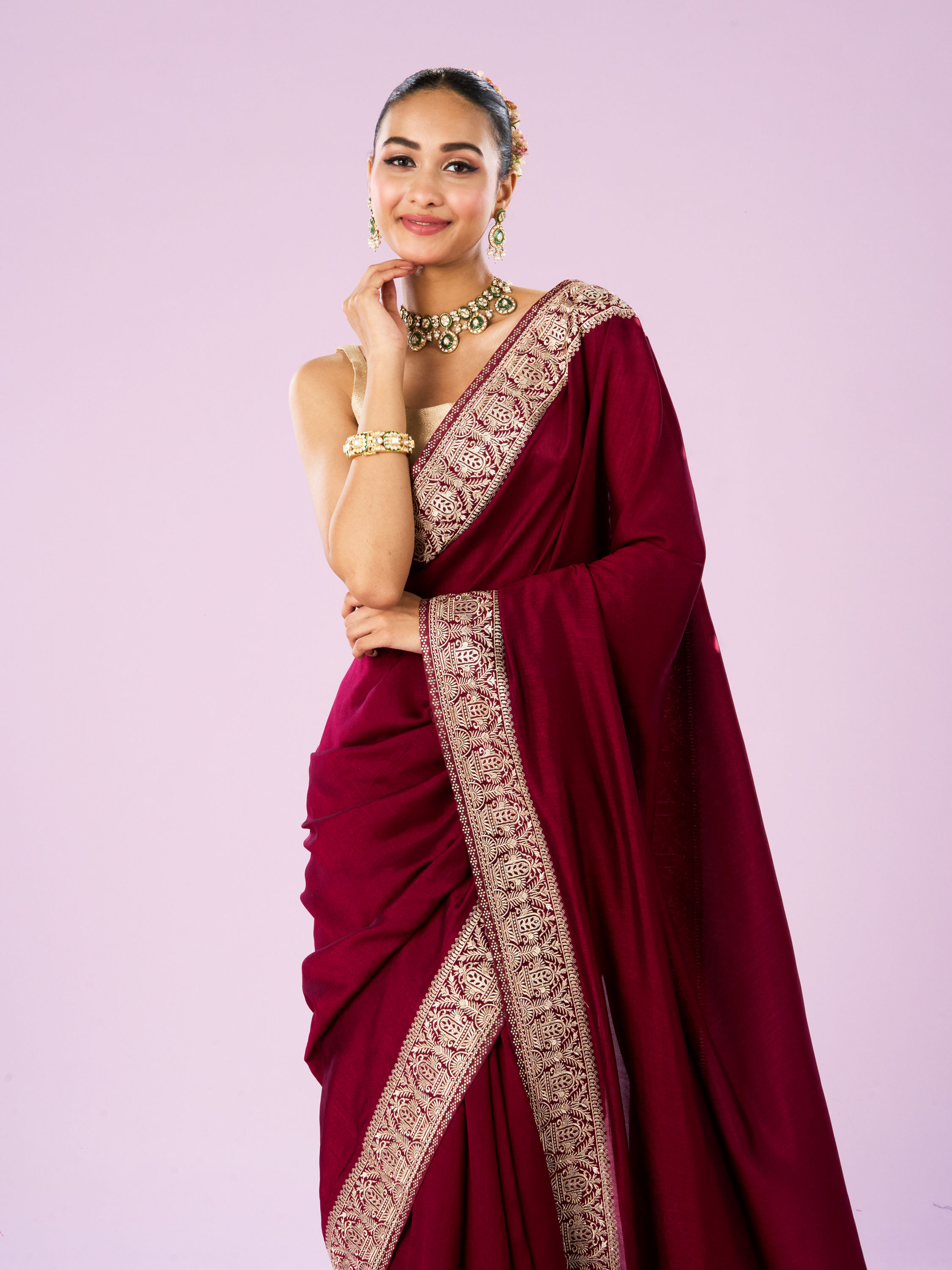 Mohey Women Maroon Majesty Women Saree