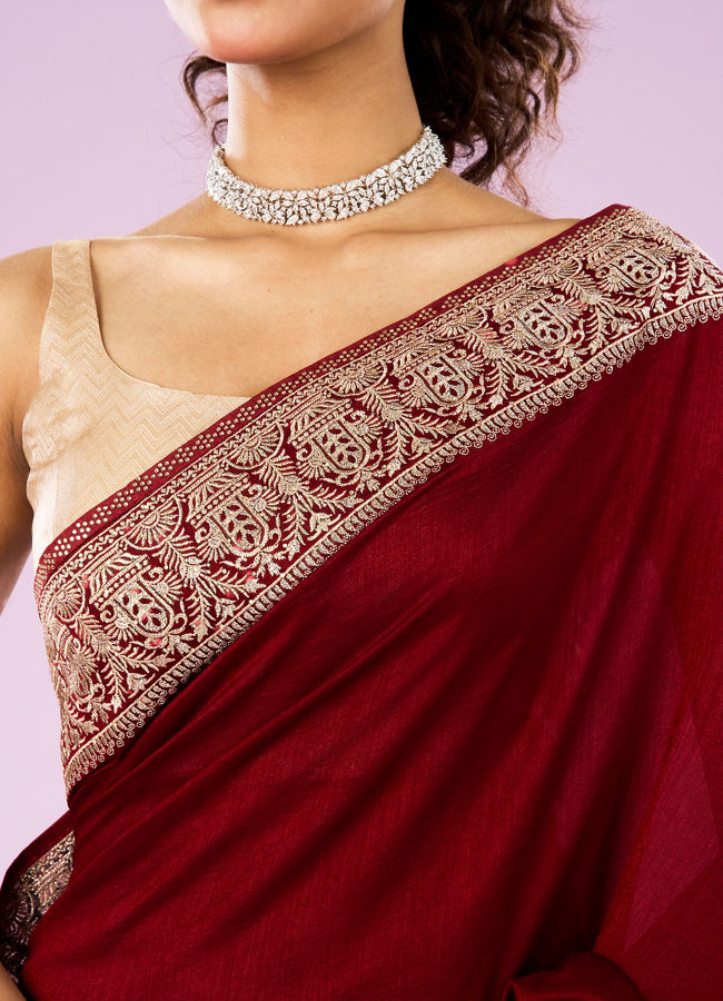 Mohey Women Exquisite Wine Hued Saree