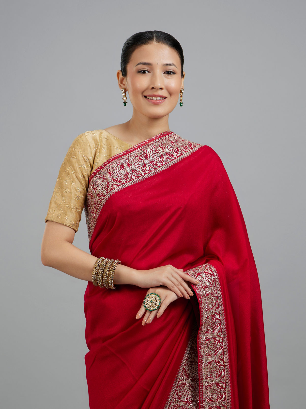 Mohey Women Pink Elegance Saree