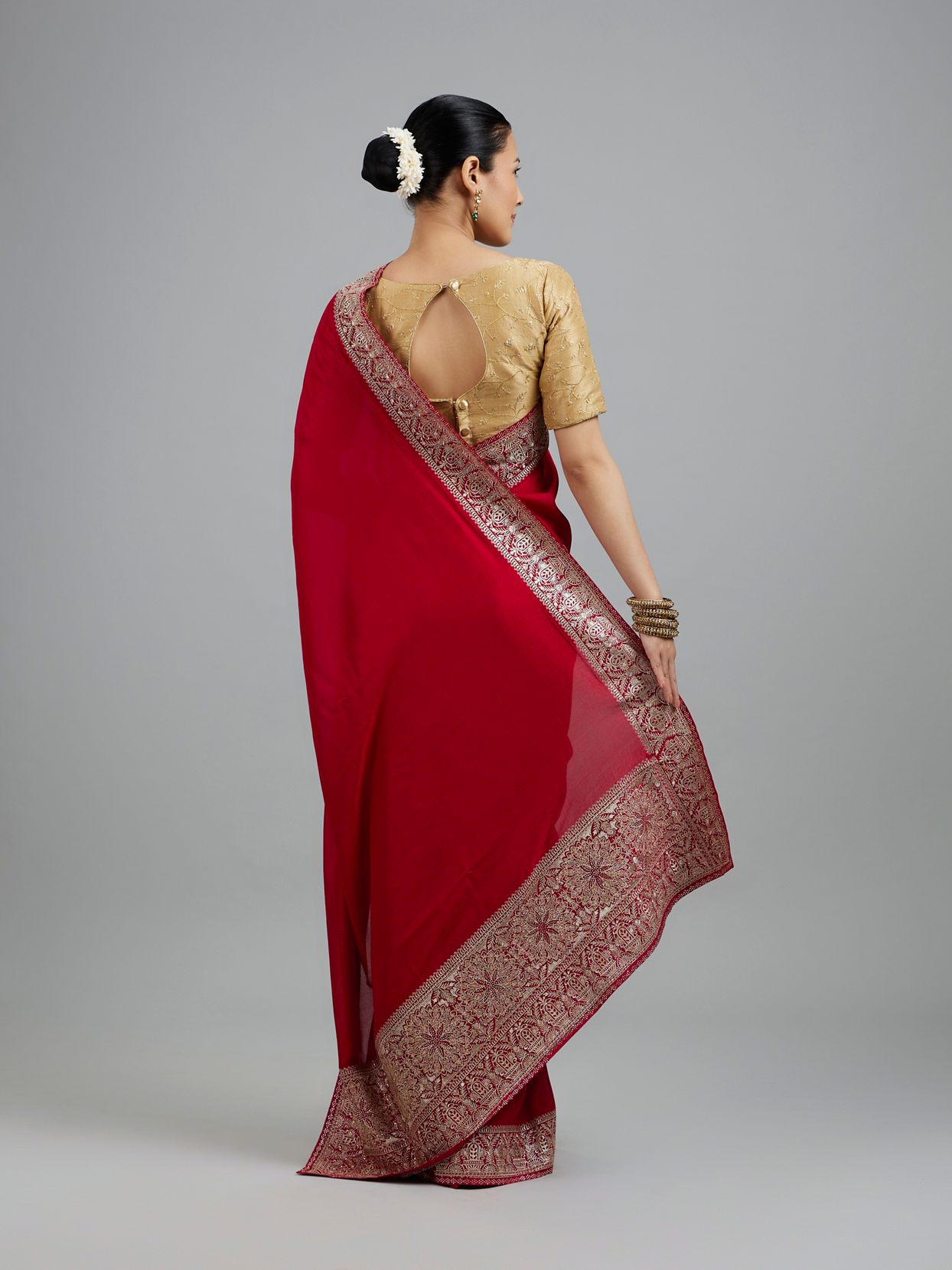 Mohey Women Pink Elegance Art Silk Saree