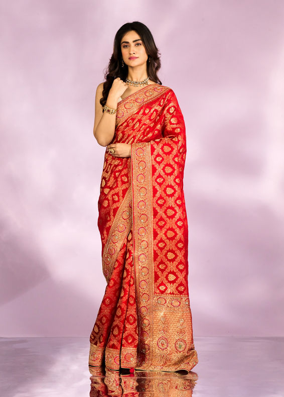 Mohey Women Flaming Red Elegance Saree