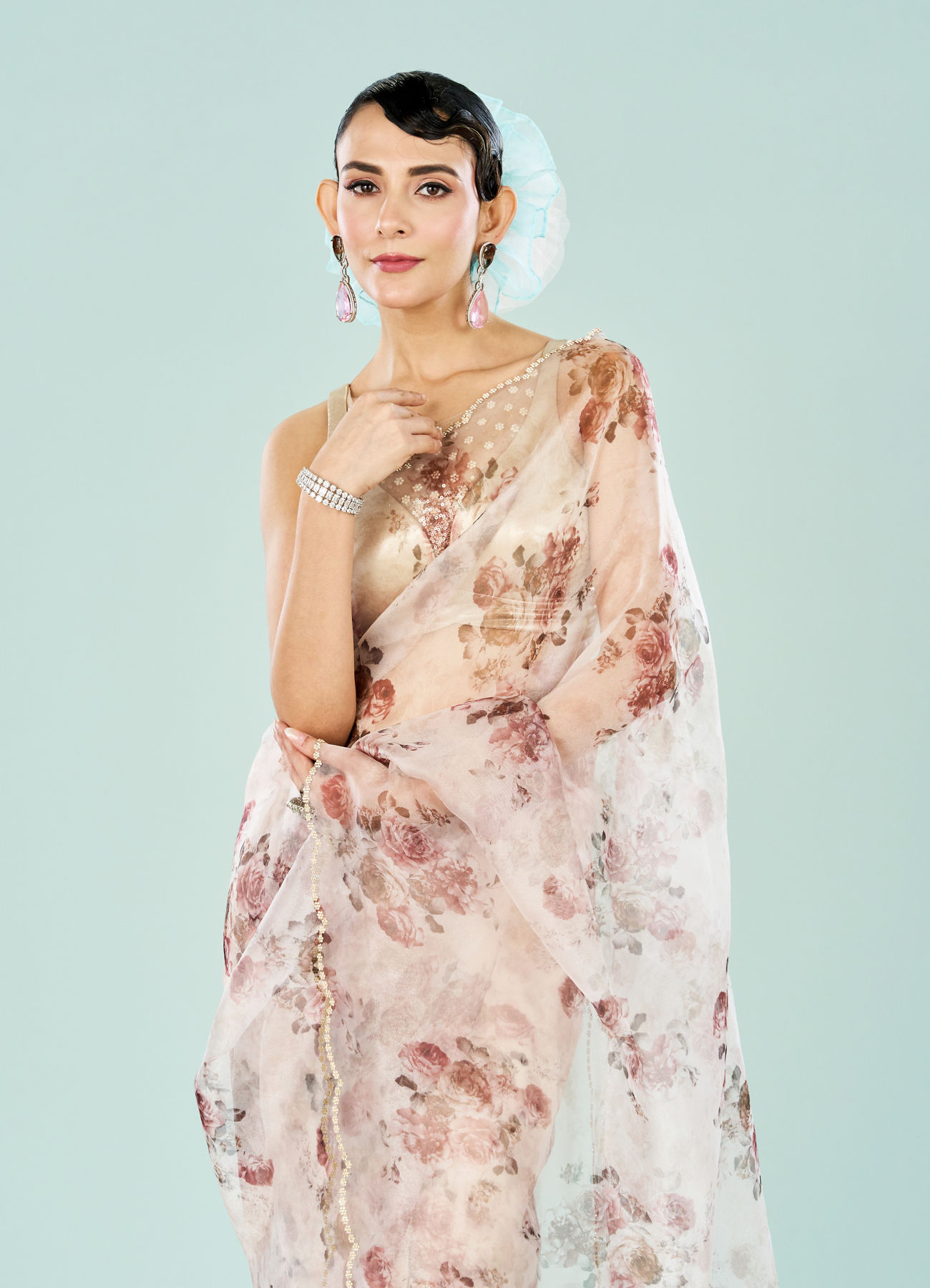 Mohey Women Organza Cream Radiance Saree