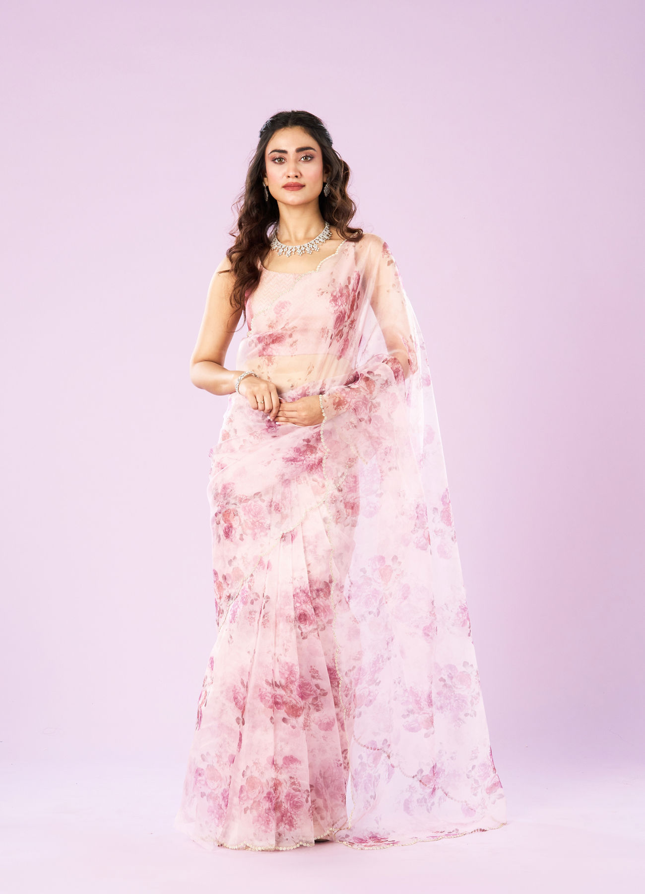 Mohey Women Pink Organza Saree
