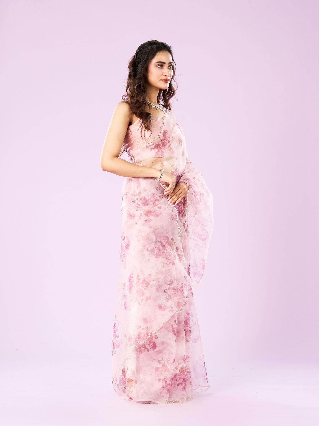 Mohey Women Pink Organza Saree