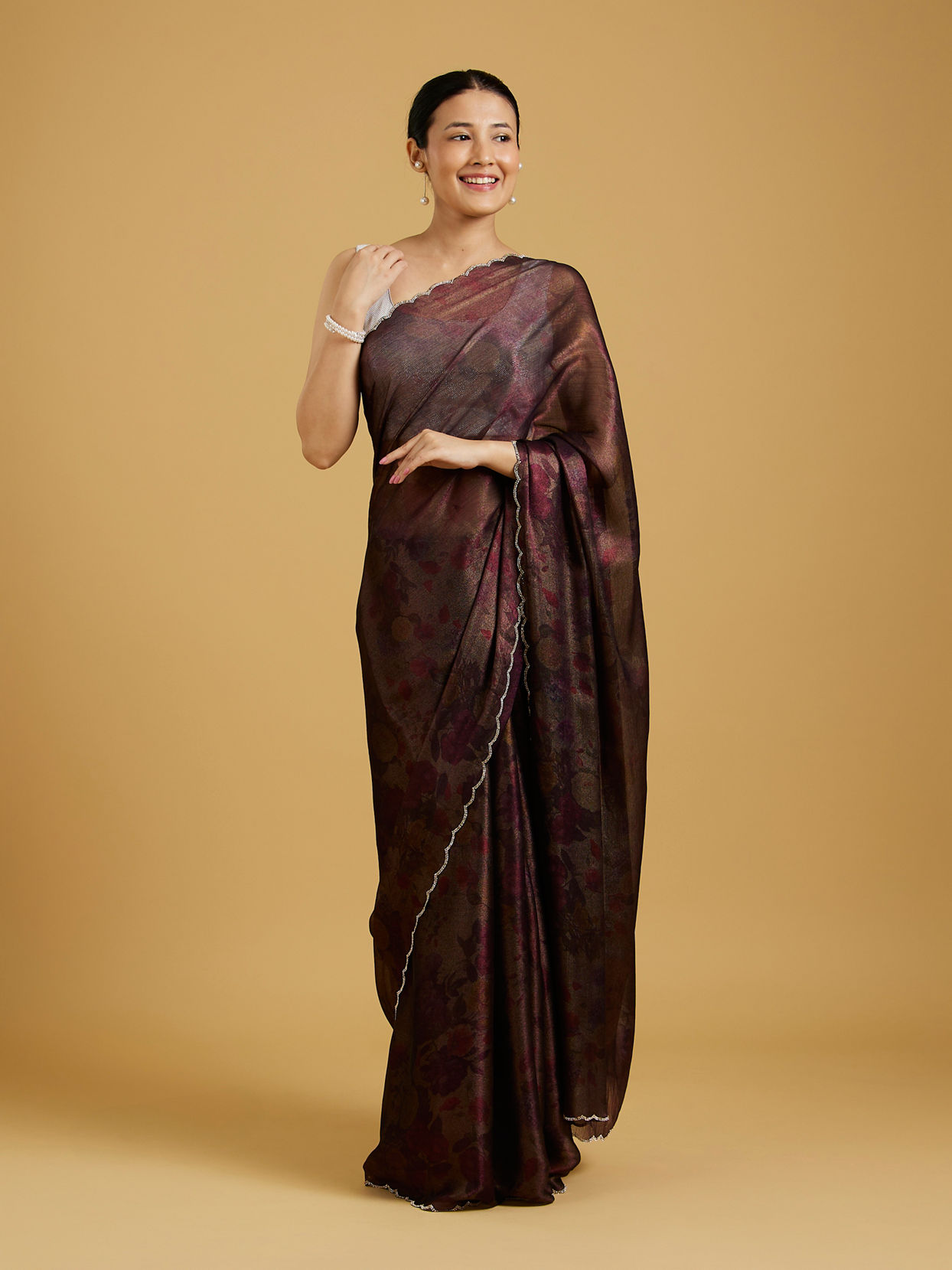 Mohey Women Enchant Wine Chinon Saree image number 0