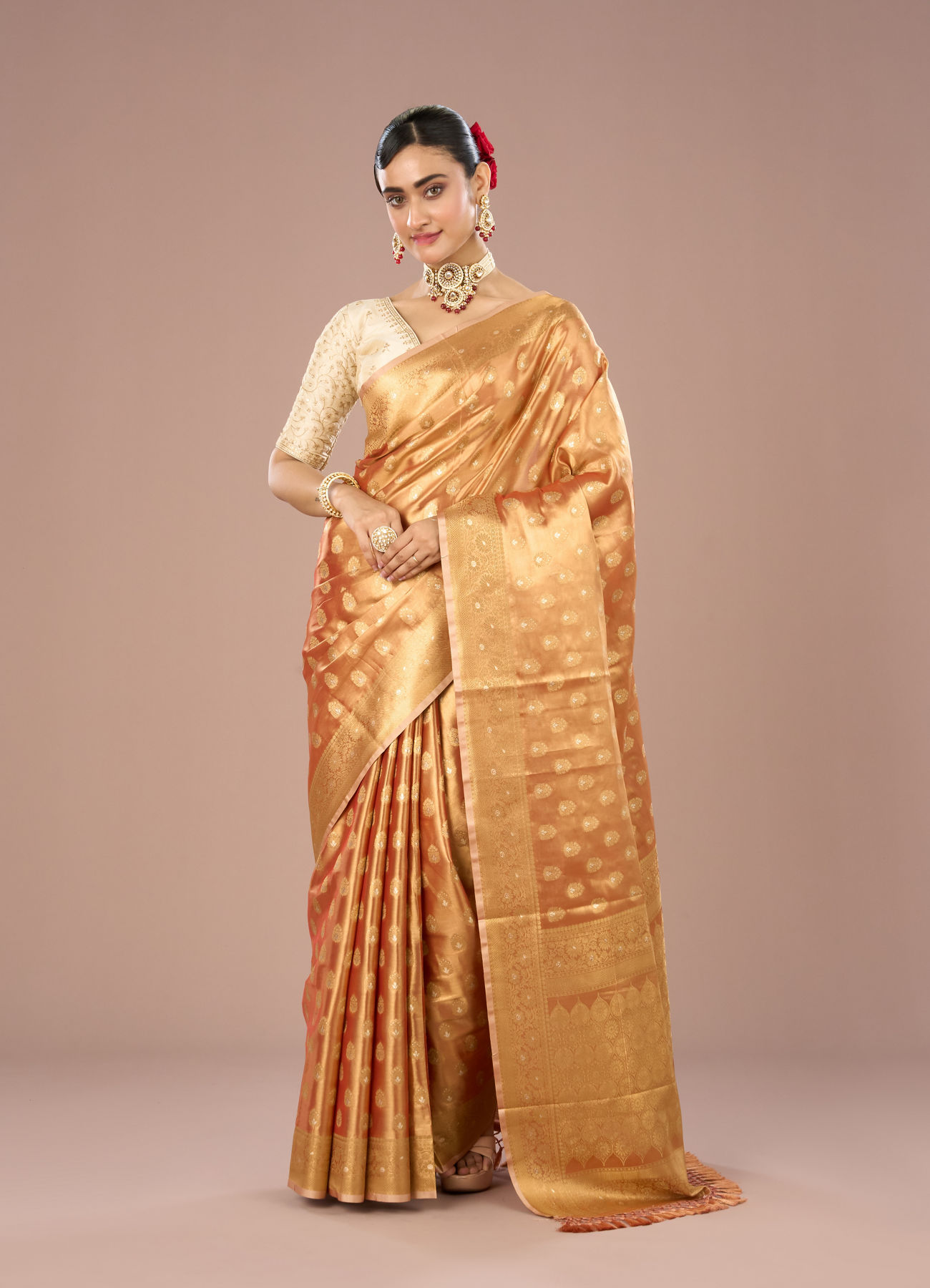 Mohey Women Peach Bliss Traditional Saree