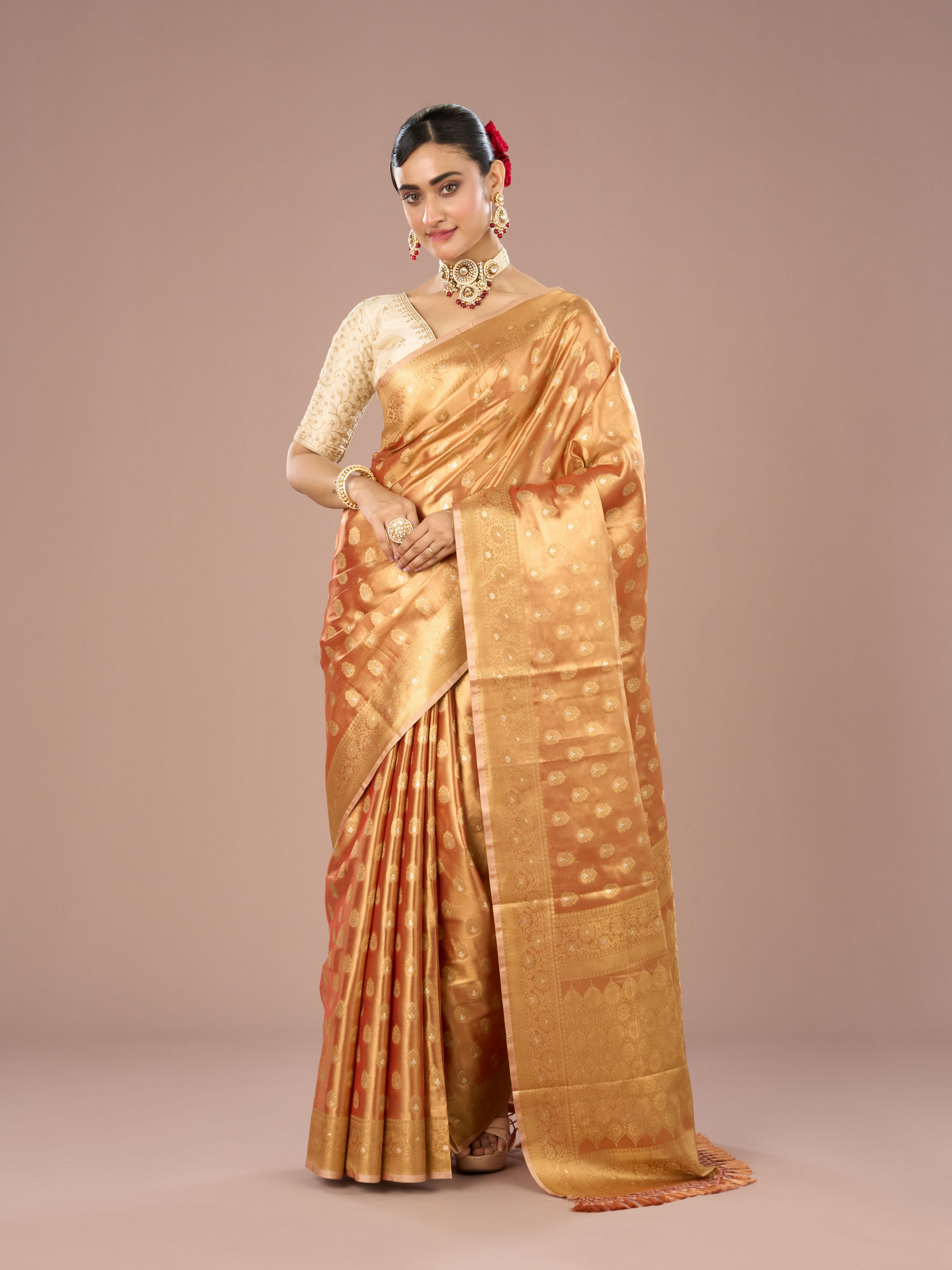 Mohey Women Peach Bliss Traditional Saree