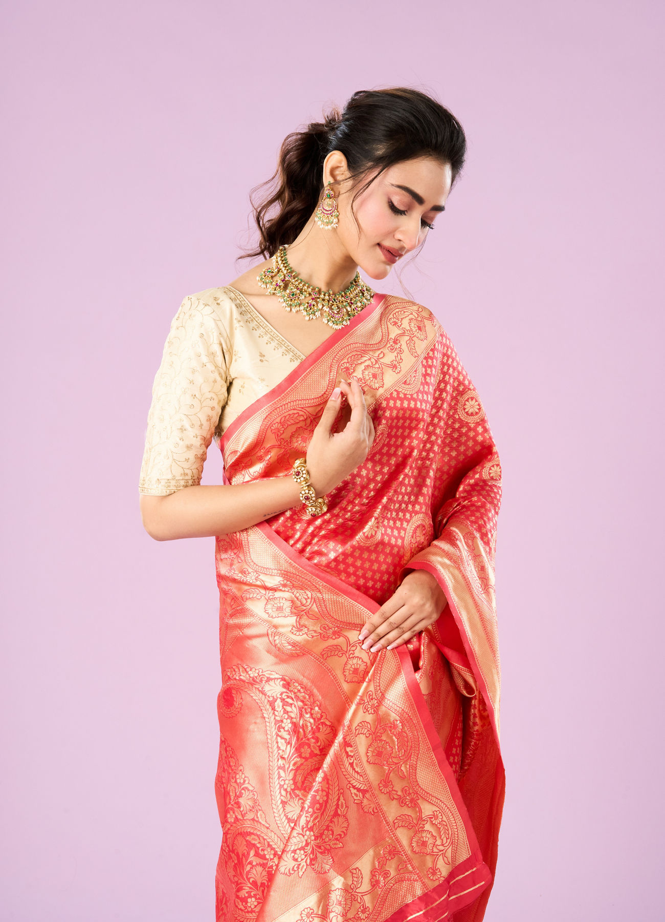 Mohey Women Pink Festive Delight Saree