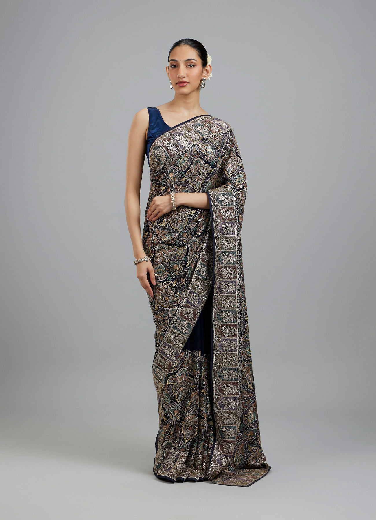 Mohey Women Indigo Blue Georgette Festive Saree