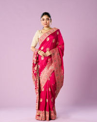 Mohey Women Gorgeous Pink Elegance Saree