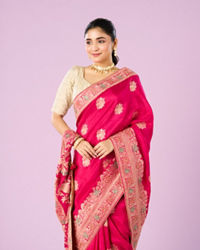 Mohey Women Gorgeous Pink Elegance Saree