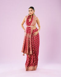 Mohey Women Pink Radiance Traditional Saree