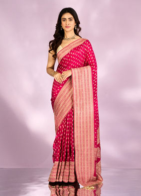 Mohey Women Elegant Rani Pink Saree